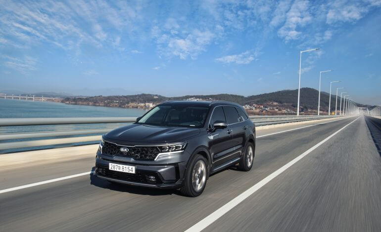 Top 5 Cars for Seniors Who Are on a Budget